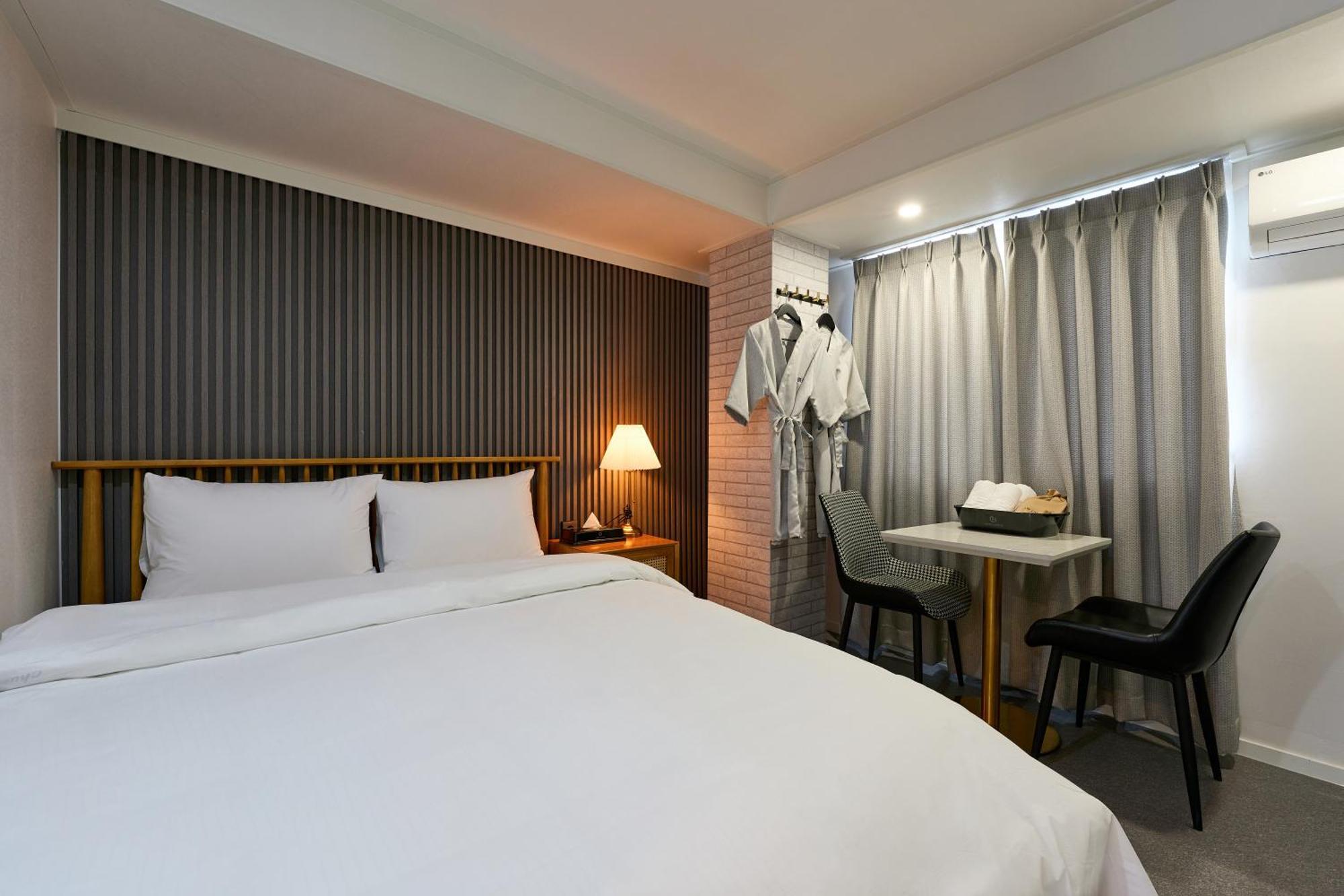 Hotel Chloe Сеул Экстерьер фото