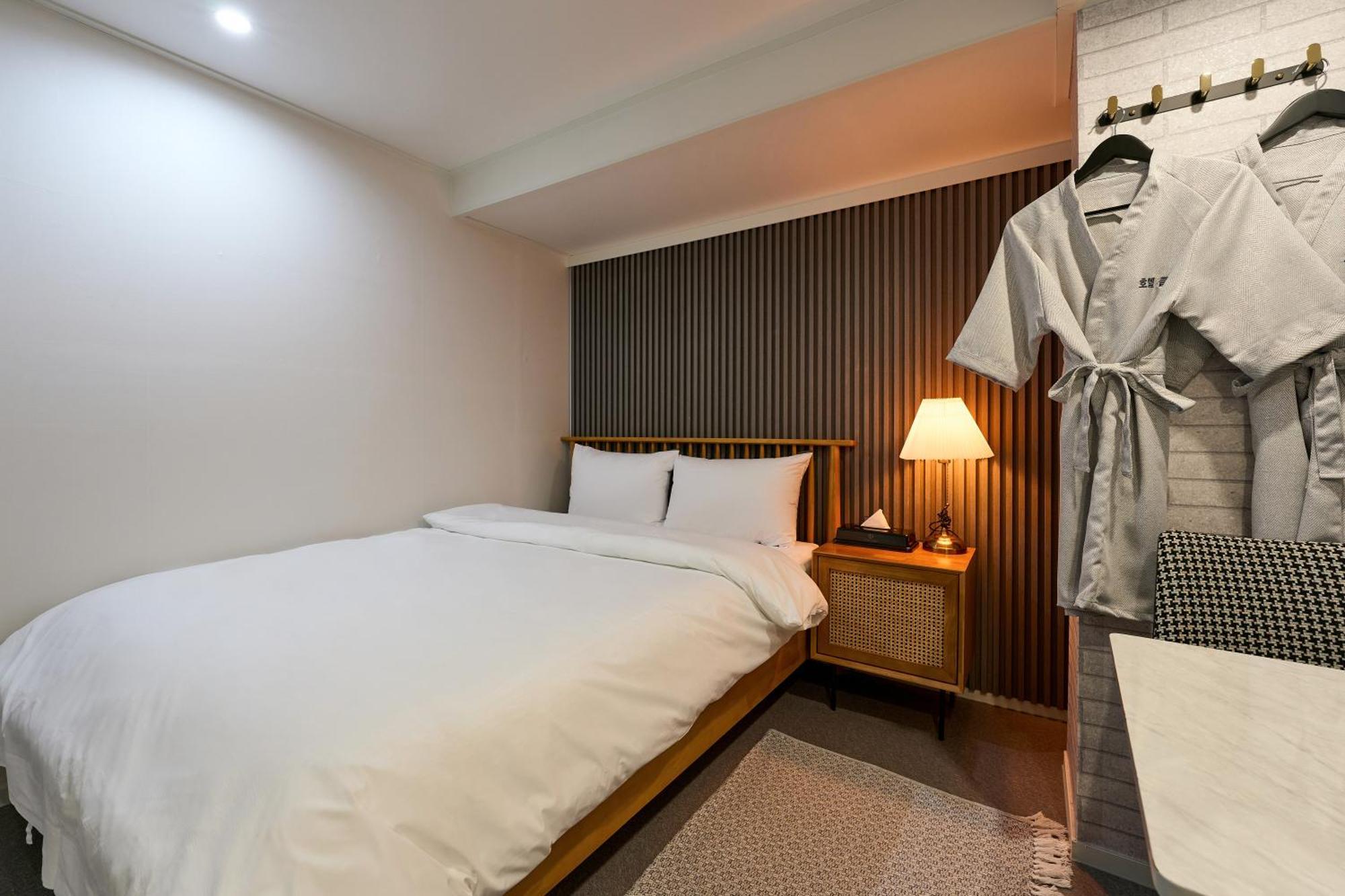 Hotel Chloe Сеул Экстерьер фото