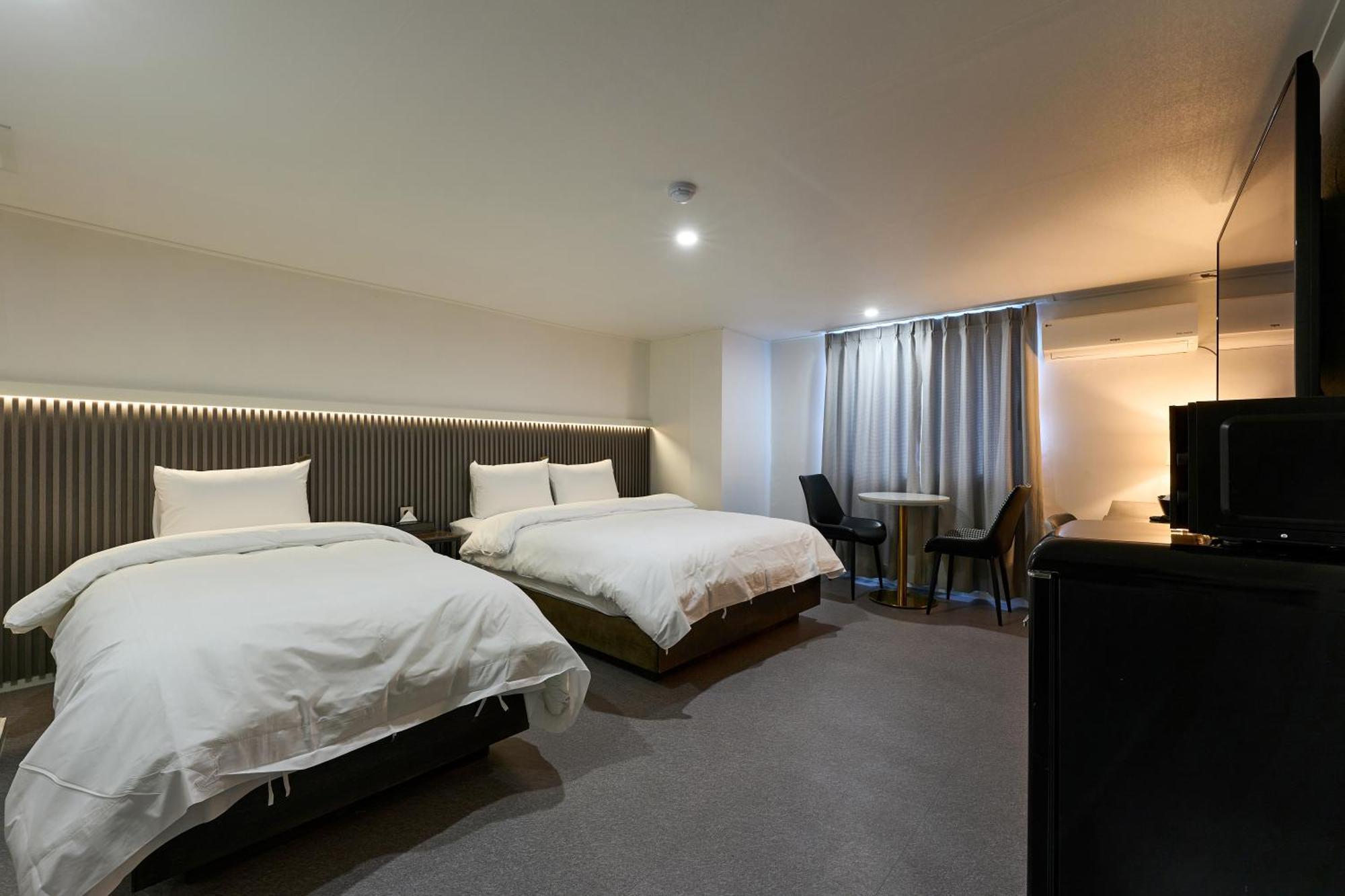 Hotel Chloe Сеул Экстерьер фото