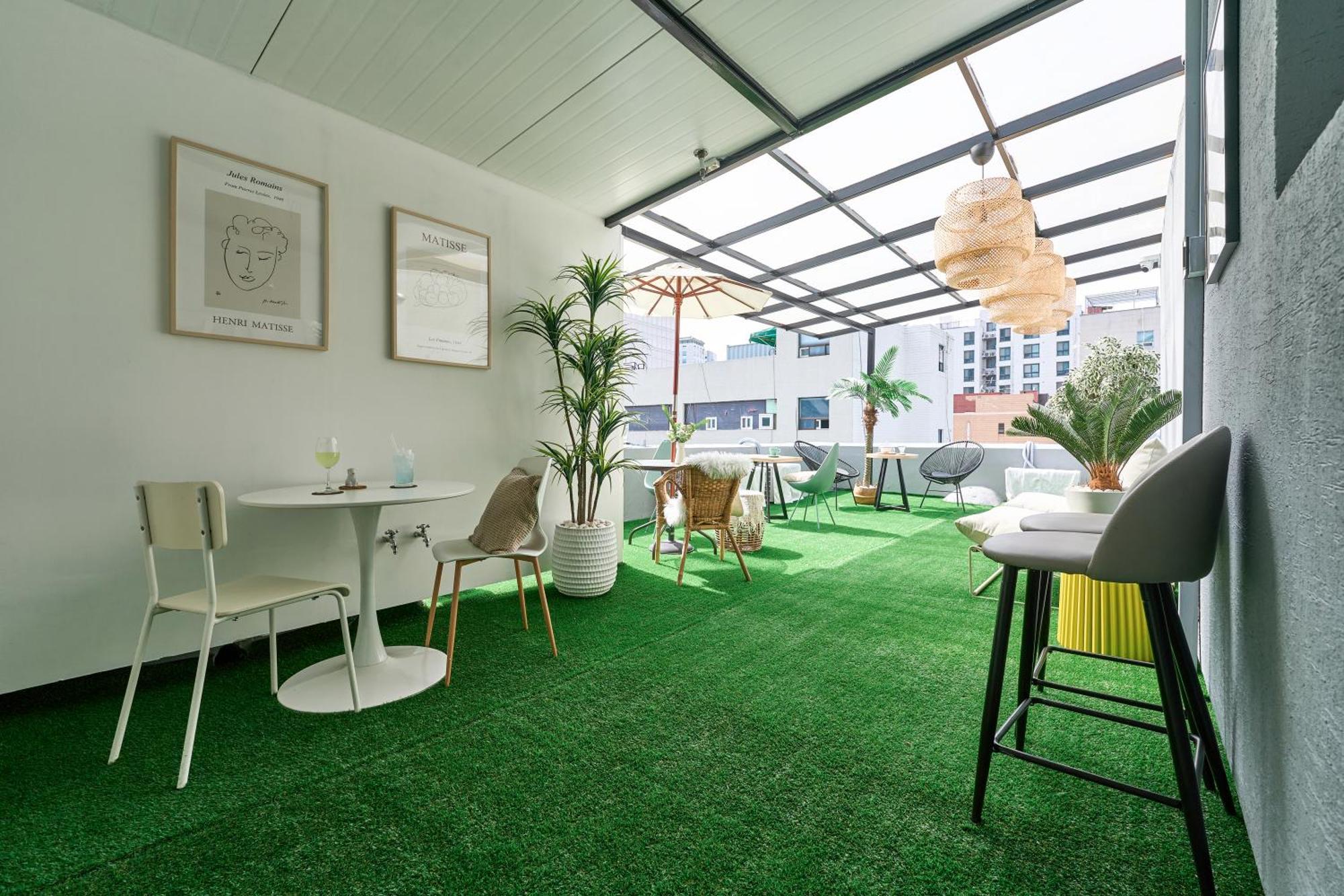 Hotel Chloe Сеул Экстерьер фото
